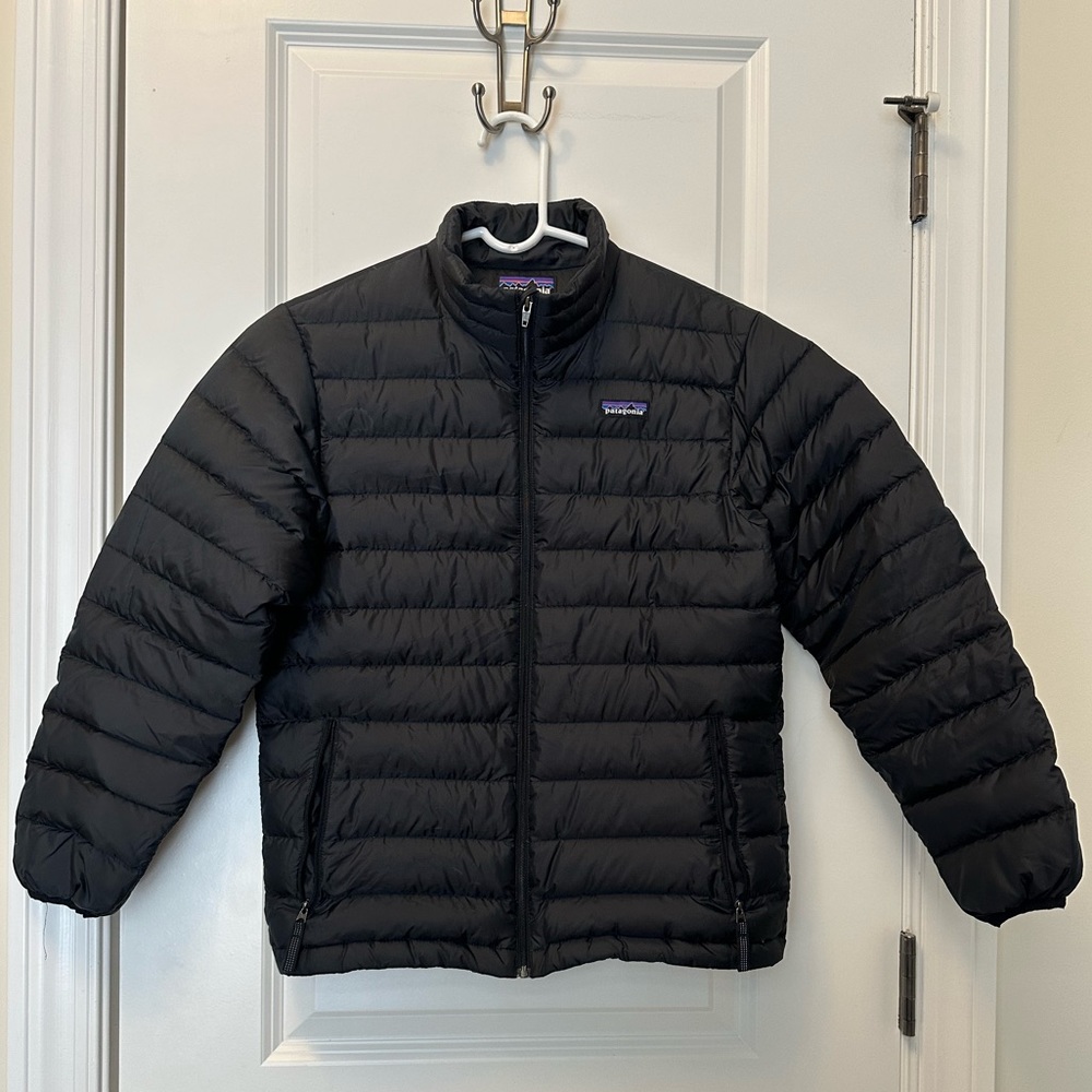 Patagonia Boys' Down Sweater Jacket Black Size Large (12)
